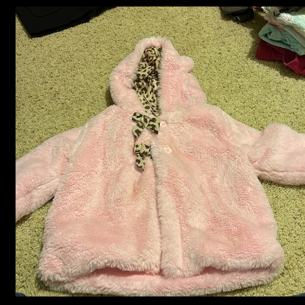Jessica Simpson coat